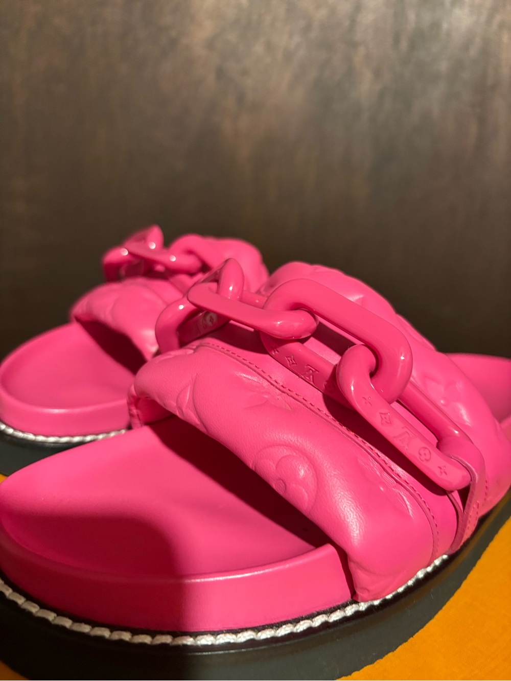 Louis Vuitton Hot Pink Leather Chain Slide Sandals - Picture 3 of 8